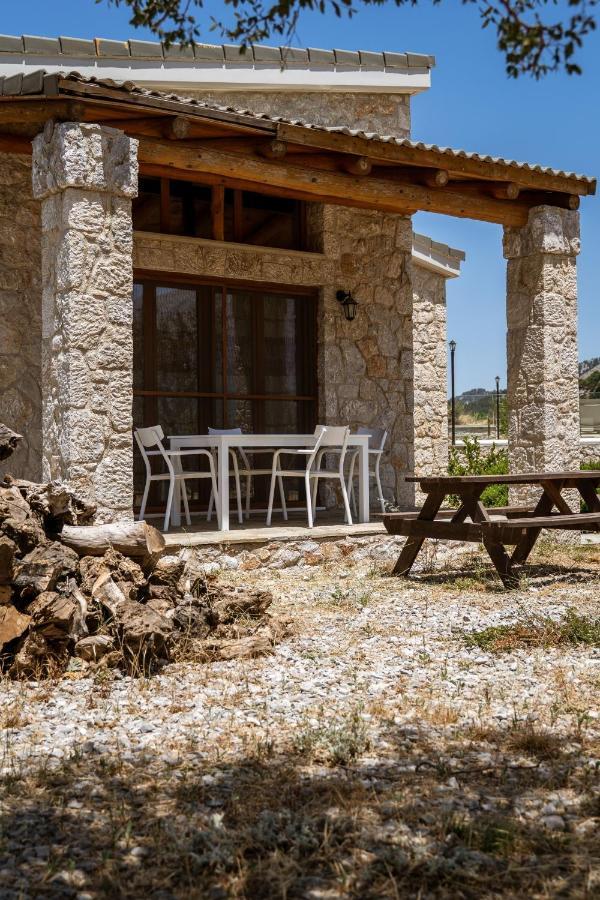 Omalos Village Buitenkant foto